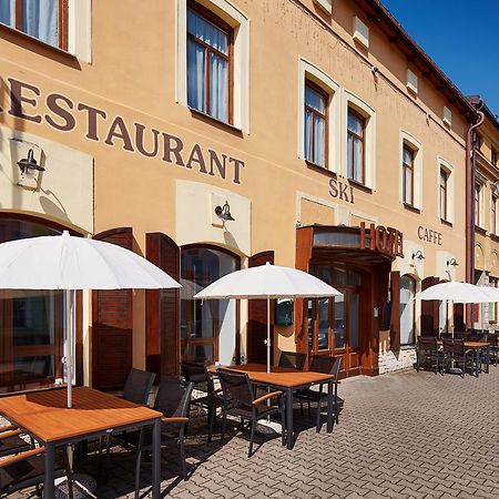 Ski Hotel Svoboda Nad Upou Bagian luar foto