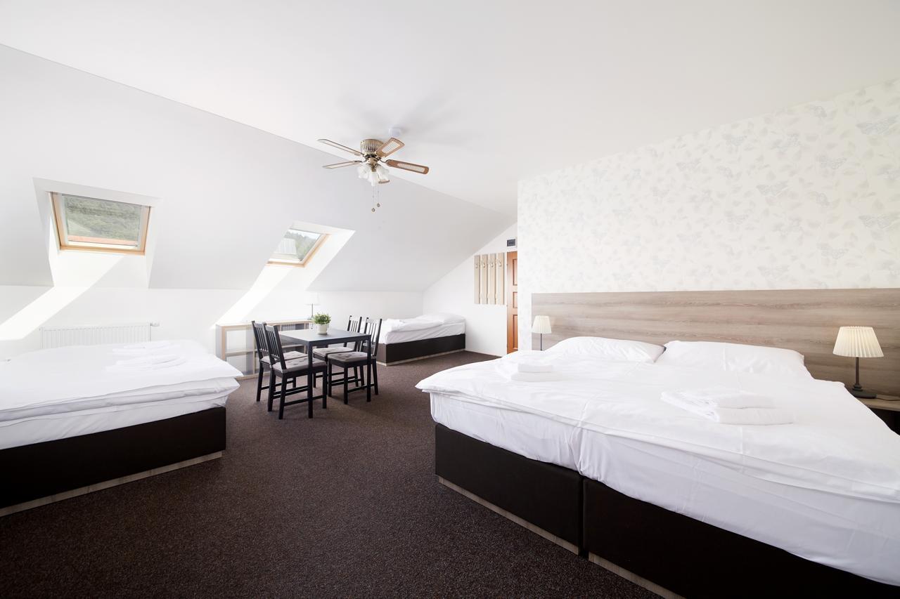 Ski Hotel Svoboda Nad Upou Bagian luar foto