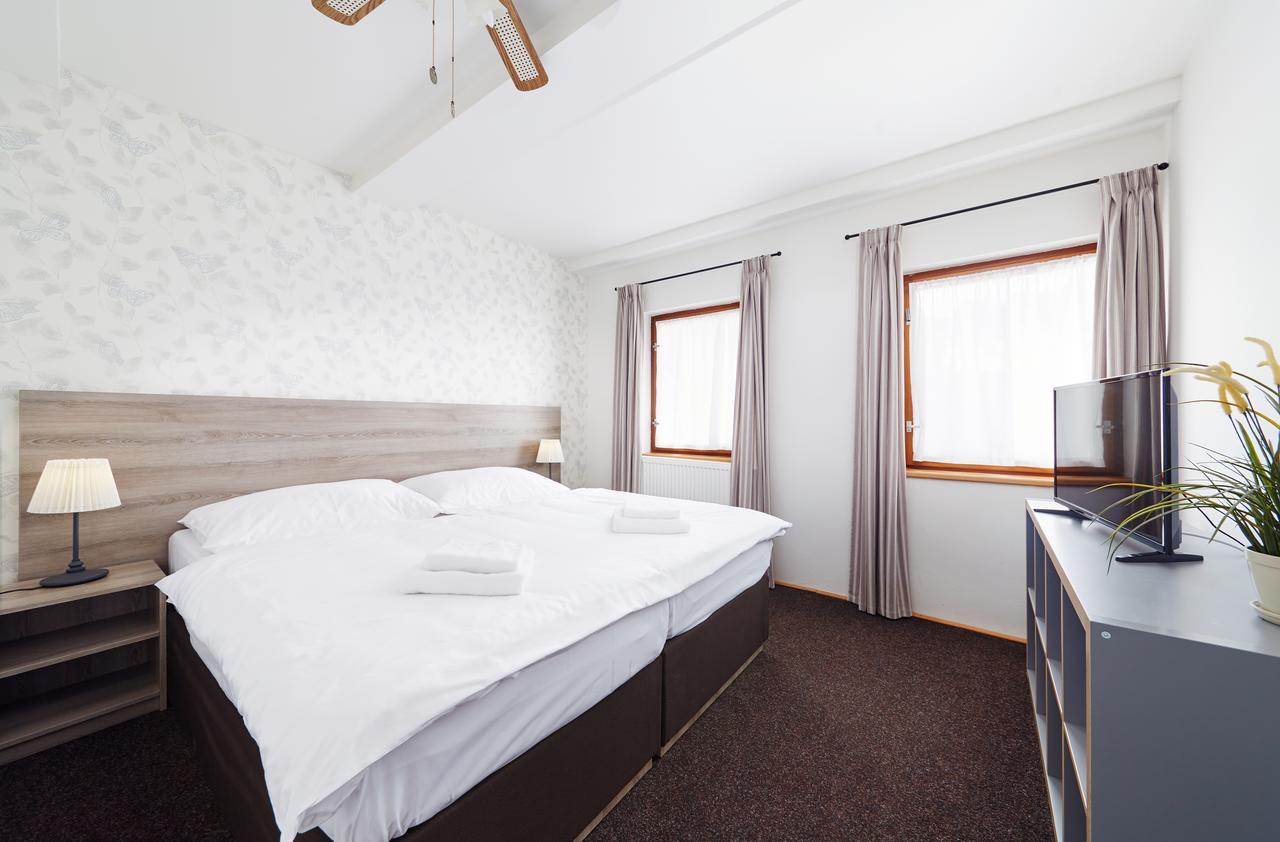 Ski Hotel Svoboda Nad Upou Bagian luar foto